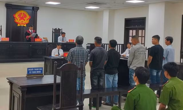 6 đối tượng gây rối tại khu vực cấp cứu bệnh viện lĩnh án 