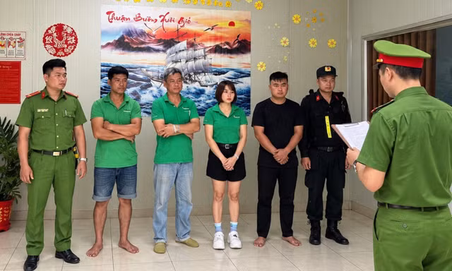 Lật tẩy đường dây ‘hô biến’ gần 24.000 tấn phân bón giá rẻ thành hàng 'Bỉ' 