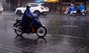 TPHCM sắp có mưa giải nhiệt sau chuỗi ngày nắng nóng 