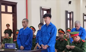 VKS đề nghị tử hình 4 bị cáo trong vụ nhóm mua bán ma túy tông CSGT ở Long An