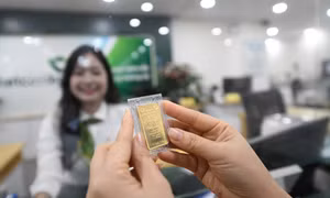 Giá vàng bất ngờ giảm đồng loạt