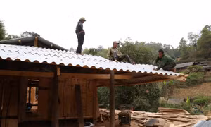 Chuyện xoá nhà tạm ở vùng cao 