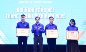 Đoàn Thanh niên Chính phủ ứng dụng AI, giáo dục truyền thống