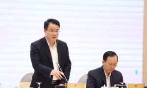 Thứ trưởng Bộ KH&ĐT: Tăng trưởng 8% là bước chuẩn bị sẵn sàng cho 'kỷ nguyên vươn mình' 