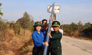 Nghĩa tình ‘tháng ba biên giới’ tại Đắk Lắk