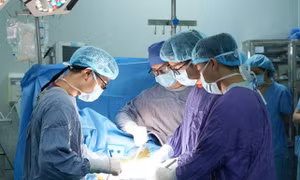 Quảng Ninh lần đầu hoàn thành 2 ca ghép thận từ người cho chết não