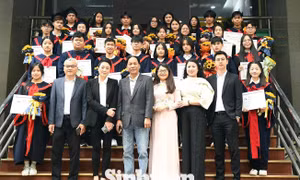 Nâng bước Thủ khoa 2024: 'Đường chạy tiếp sức' của lòng nhân ái, ý chí và khát vọng