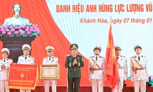 Thượng tướng Phạm Hoài Nam: Vùng 4 Hải quân tỏ rõ lòng trung thành tuyệt đối