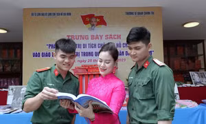 Giáo dục thế hệ trẻ thông qua các di tích, cụm Di tích Chủ tịch Hồ Chí Minh