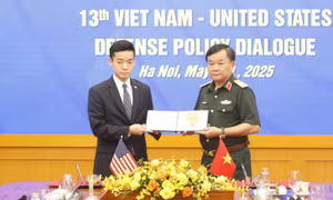 Hoan nghênh quân nhân Mỹ sang Việt Nam học tại Học viện Quốc phòng 