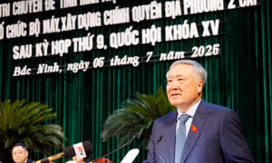 Ủy viên Bộ Chính trị, Phó Thủ tướng Thường trực Chính phủ Nguyễn Hòa Bình phát biểu tại hội nghị. Ảnh: Nguyễn Thắng