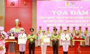 Nghệ An, Tuyên Quang tuyên dương thanh niên công an tiêu biểu