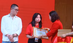Nhiều bạn trẻ Gen Z được vinh danh người hiến máu tiêu biểu năm 2025 