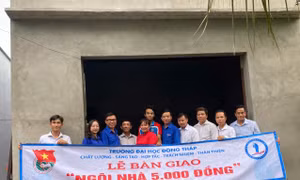Ngôi nhà 5.000 đồng giúp sinh viên vươn lên thoát nghèo