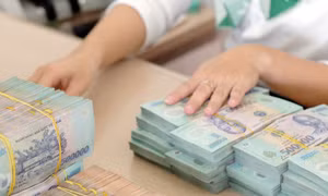 Lãi suất huy động giảm, lãi suất cho vay “hạ nhiệt”. Ảnh minh hoạ 