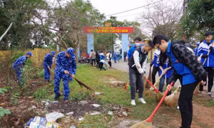 Sôi nổi Ngày Chủ nhật xanh tại Lữ đoàn 147