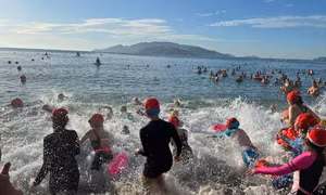 TP Nha Trang tổ chức Ngày Olympic trẻ em và phát động tập luyện môn bơi phòng, chống đuối nước năm 2025