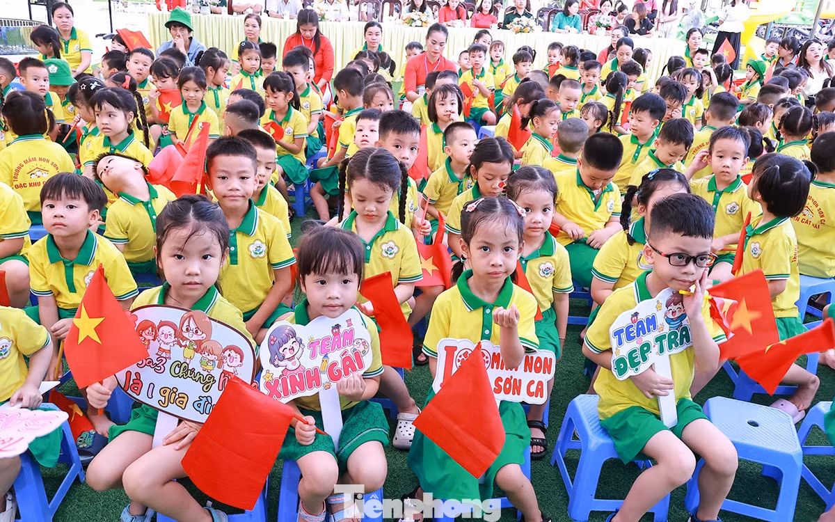 tp-khai-giang-13.png