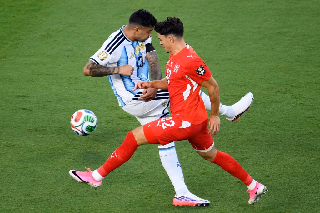 argentina-thuy-si-5.jpg