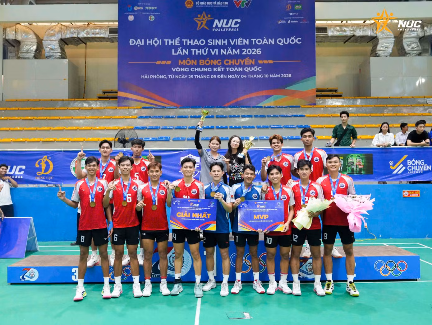 dai-hoc-tra-vinh-vo-dich-nuc-bong-chuyen-nam.jpg