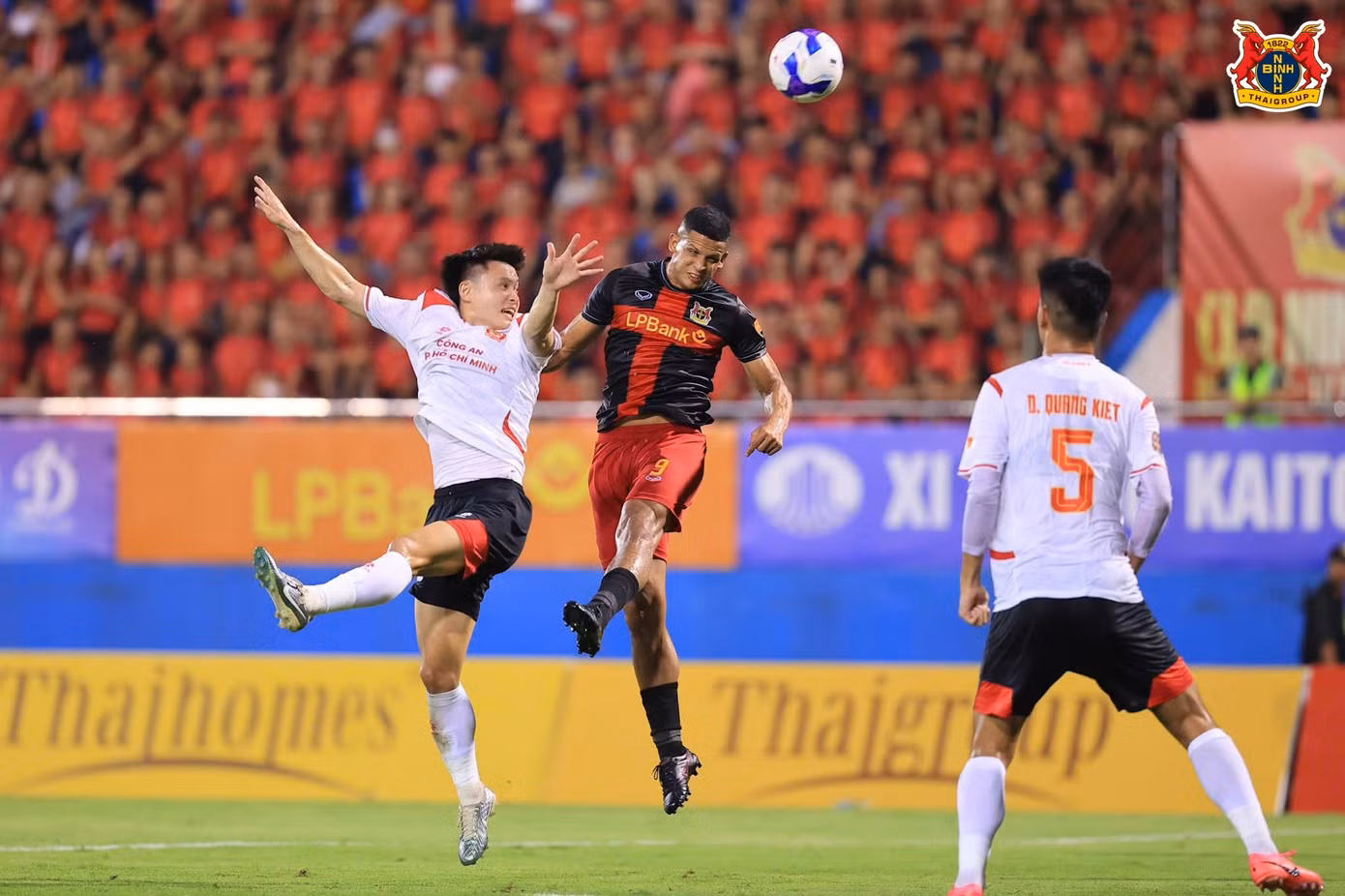 ninh-binh-fc-vs-cong-an-tphcm-7.jpg