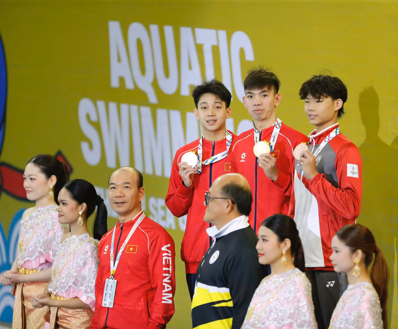 huy-hoang-boi-1.jpg