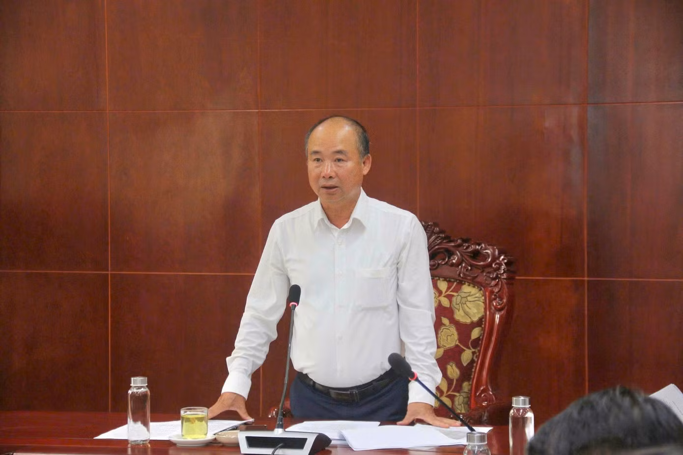 lang-nghe.jpg