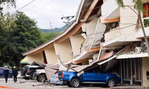 Hai trận động đất liên tiếp làm rung chuyển Panama, nhiều toà nhà đổ sập