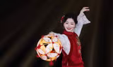 Mao Hiểu Đồng khoe tạo hình đẹp như búp bê thiên sứ tại Gala Tết Nguyên đán 2026 của CCTV