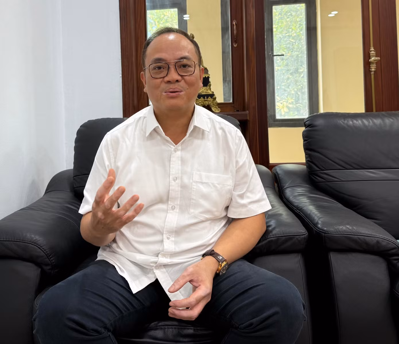 anh-ong-le-van-hoan.jpg
