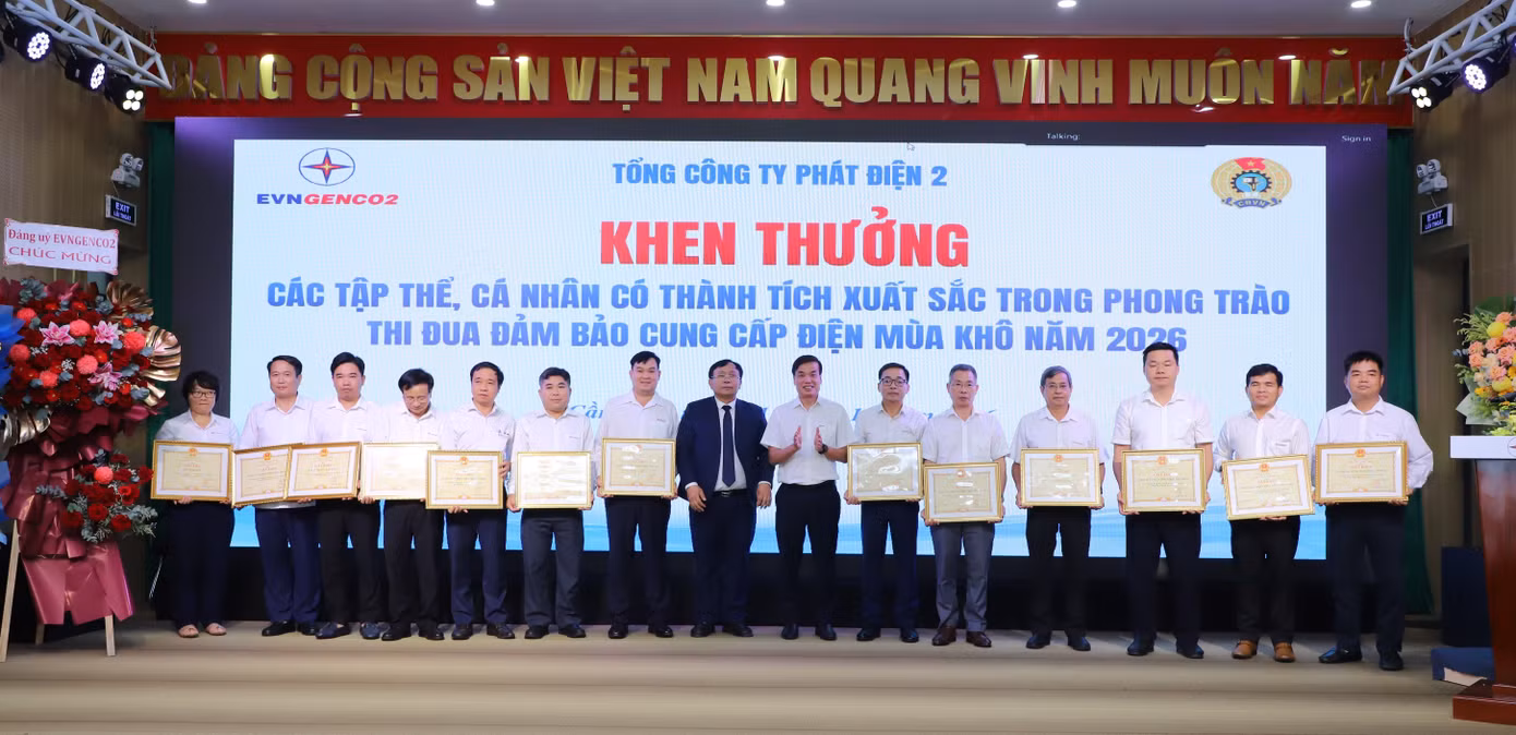 khen-thuong.jpg