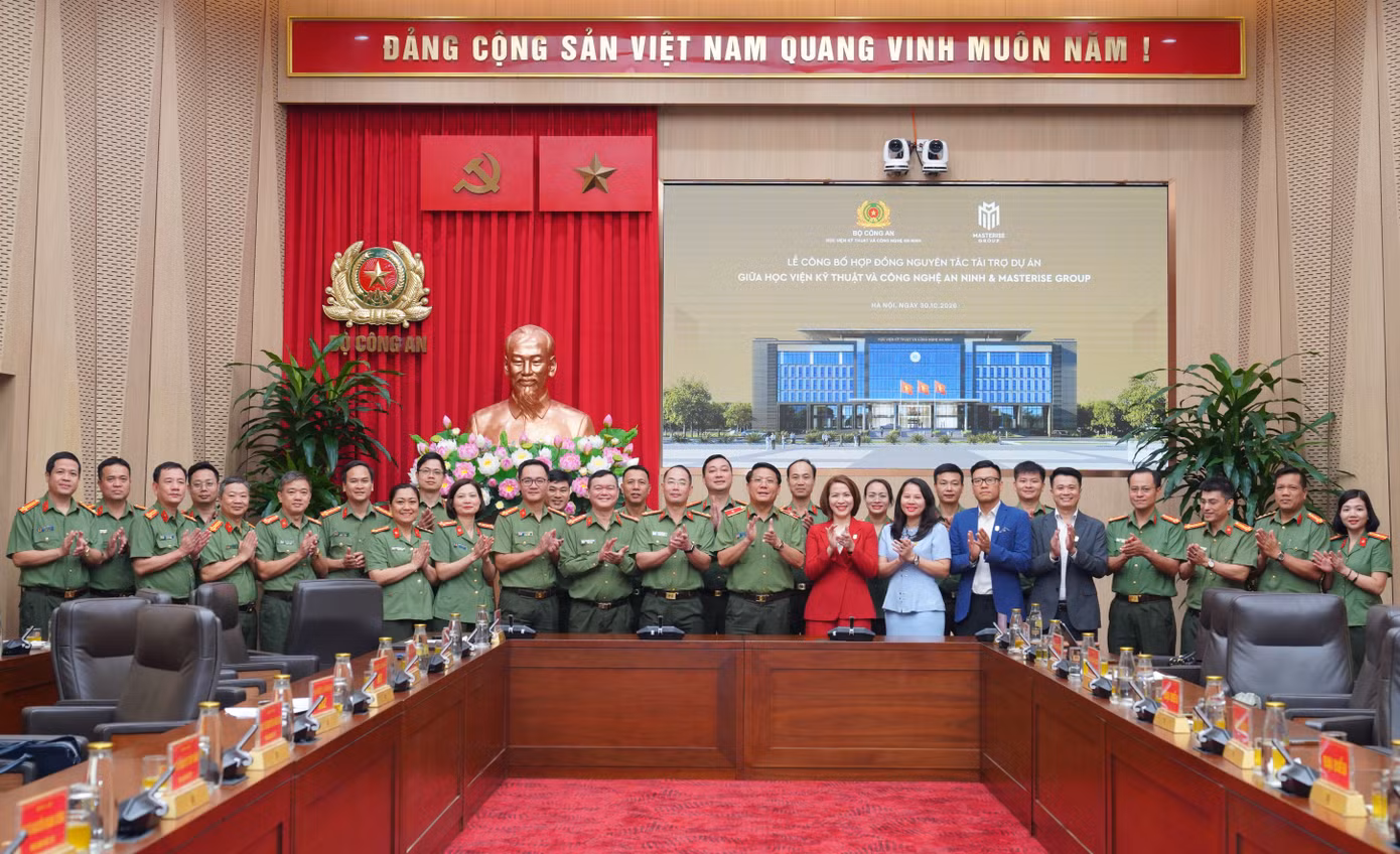 masterise-group-dong-hanh-cung-hoc-vien-ky-thuat-va-cong-nghe-an-ninh-gop-suc-phat-trien-nguon-nhan-luc-tinh-nhue-cho-dat-nuoc.jpg