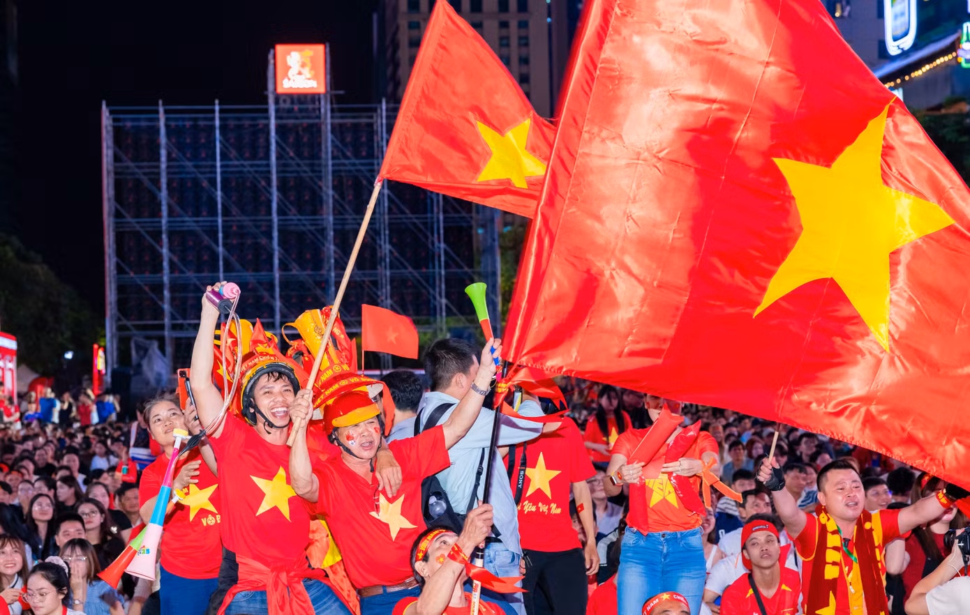 khoanh-khac-an-mung-cua-co-dong-vien.jpg
