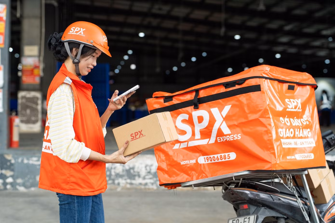 SPX không ngừng nâng cao chất lượng dịch vụ giao nhận, góp phần mang đến sự an tâm cho người gửi và người nhận.