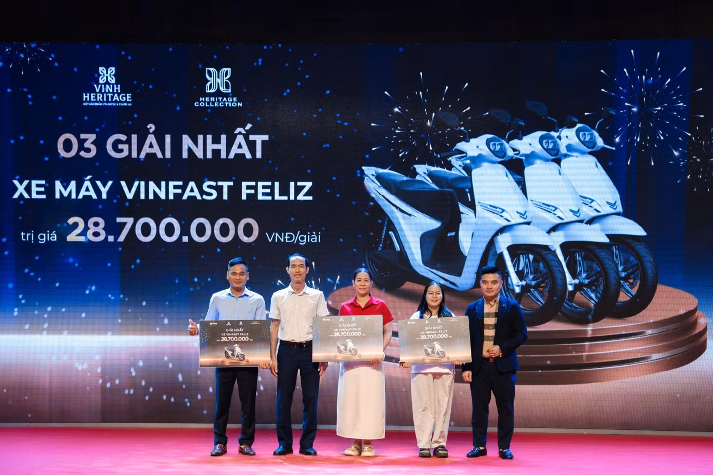 03 khách hàng may mắn sở hữu xe máy Vinfast Feliz trị giá gần 30 triệu đồng.