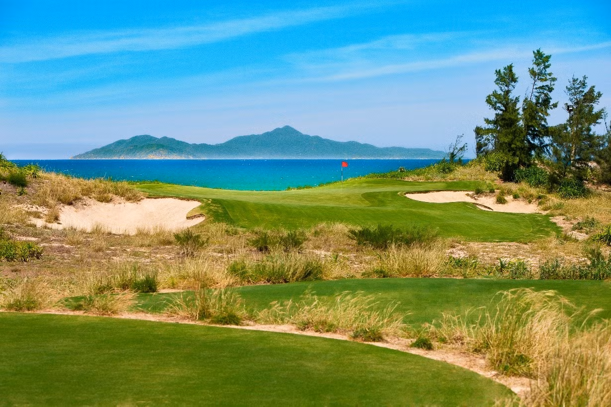 Legend Danang Golf Resort – một trong 10 sân gôn của BRG Golf được vinh Top 100 sân gôn tốt nhất thế giới