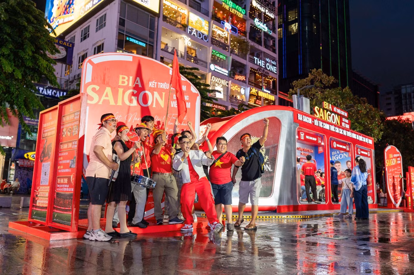Biểu tượng tự hào được kiến tạo bởi Bia Saigon cùng hàng vạn người hâm mộ ảnh 2 Biểu tượng tự hào được kiến tạo bởi Bia Saigon cùng hàng vạn người hâm mộ ảnh 2