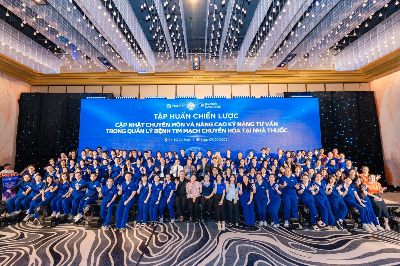 Long Châu 'bắt tay' Viatris Việt Nam nâng cao nhận thức cộng đồng về phòng và quản lý rối loạn lipid máu ảnh 5