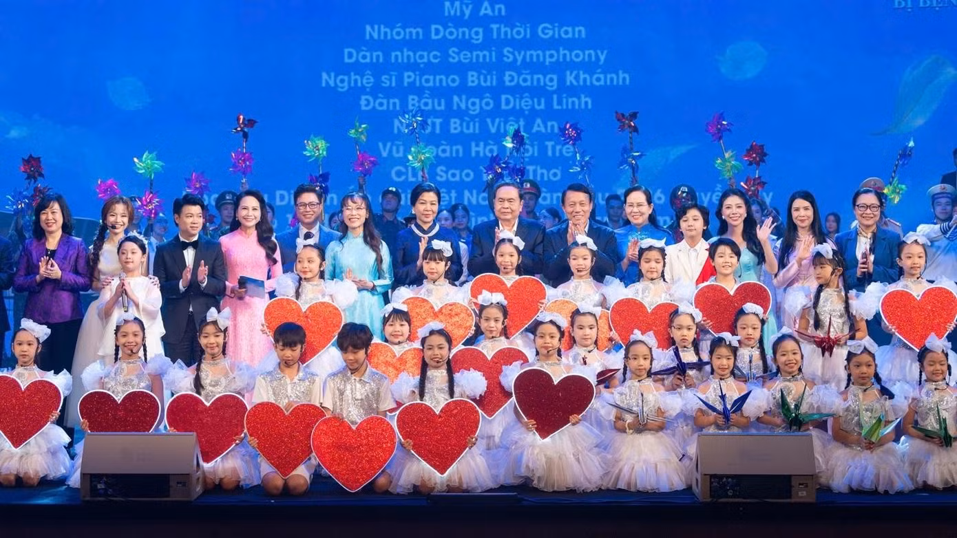 Chương trình Kết nối yêu thương là hoạt động được lãnh đạo Đảng, Nhà nước, Bộ Công an, Hội Liên hiệp Phụ nữ Việt Nam cùng các cơ quan, doanh nghiệp đặc biệt quan tâm