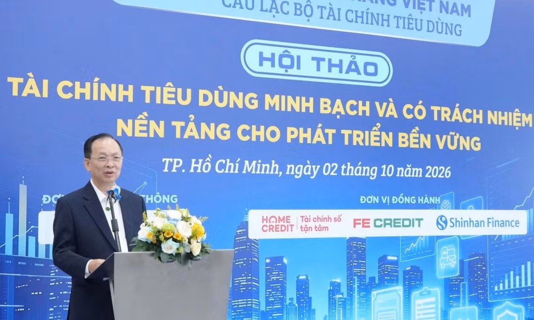 TS. Đào Minh Tú, Phó Chủ tịch kiêm Tổng Thư ký Hiệp hội Ngân hàng Việt Nam phát biểu khai mạc. Ảnh: Ban tổ chức.