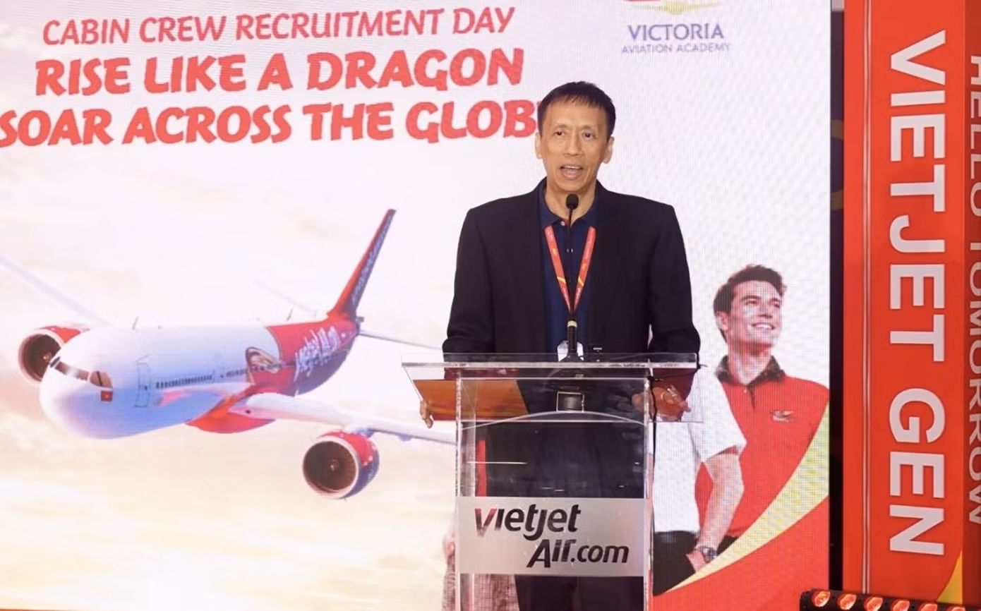 Tổng giám đốc Vietjet Nguyễn Thanh Sơn cho biết Vietjet đang tạo ra môi trường để những người trẻ có thể phát triển trong không gian đa văn hóa