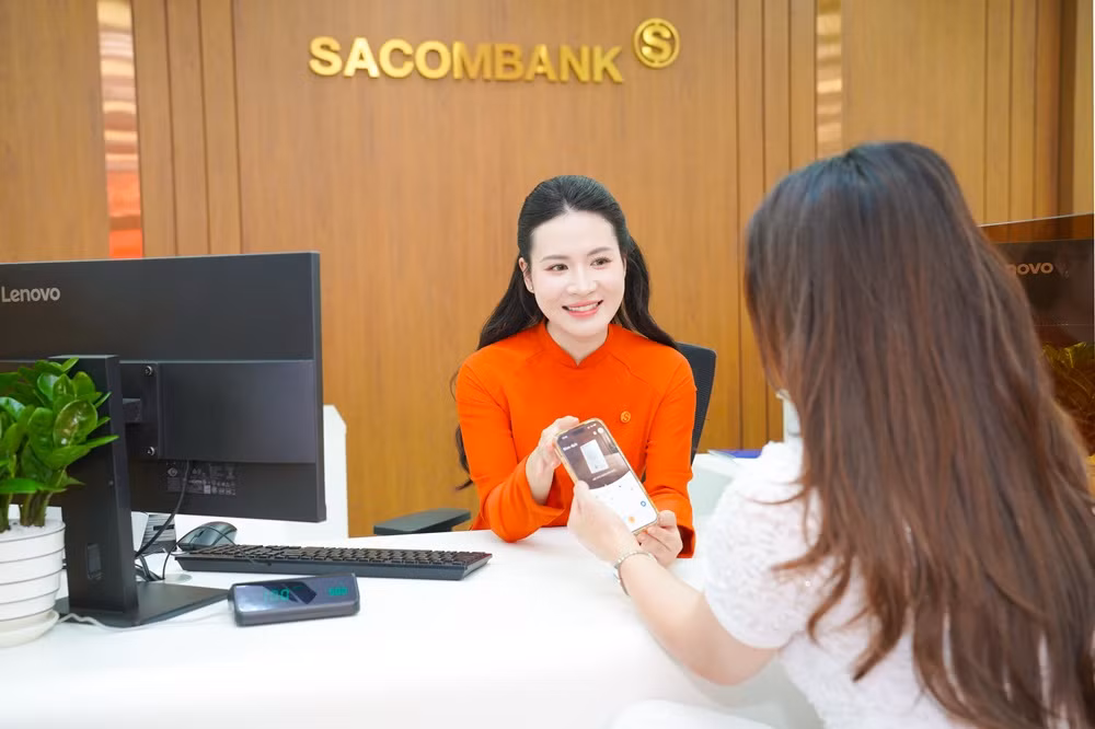 Sau khách hàng doanh nghiệp, Sacombank tiếp tục hạ lãi suất cho vay khách hàng cá nhân thấp nhất từ 1,5% đến 2% ảnh 1