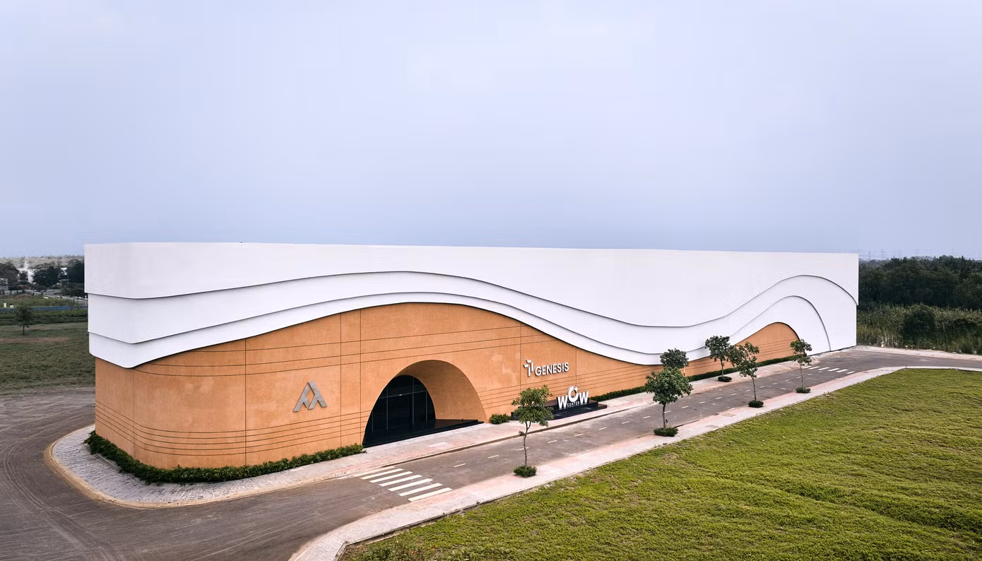 Trung tâm trải nghiệm WOW Center với kiến trúc ấn tượng tại thực địa dự án TT GENESIS
