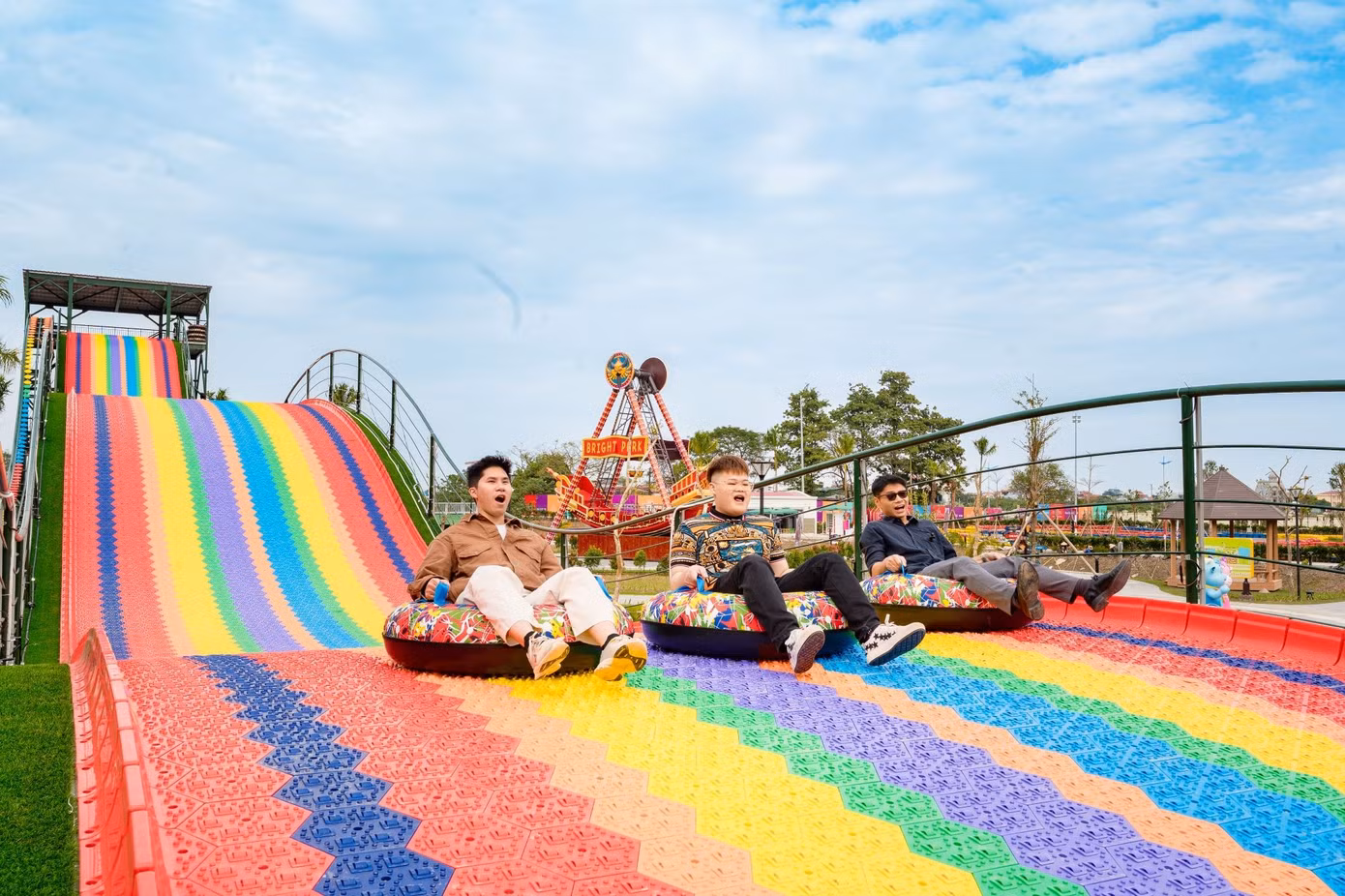 Legend Valley Country Club hướng tới trở thành điểm đến “Stay &amp; Play”, góp phần nâng cao năng lực cạnh tranh của Ninh Bình trên bản đồ du lịch Việt Nam.