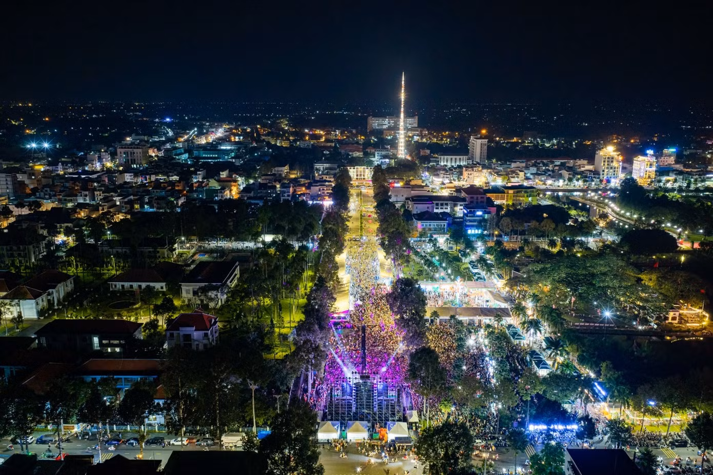 Đồng Tháp bùng nổ trong ngày tranh tài của hàng chục nghìn runner tại VPBank Đất Sen Hồng Music Marathon 2026 ảnh 5