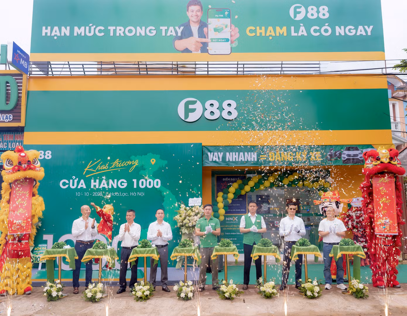 Lễ cắt băng khai trương cửa hàng thứ 1000 của F88.