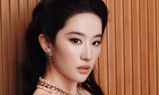 Lưu Diệc Phi bị chỉ trích 
