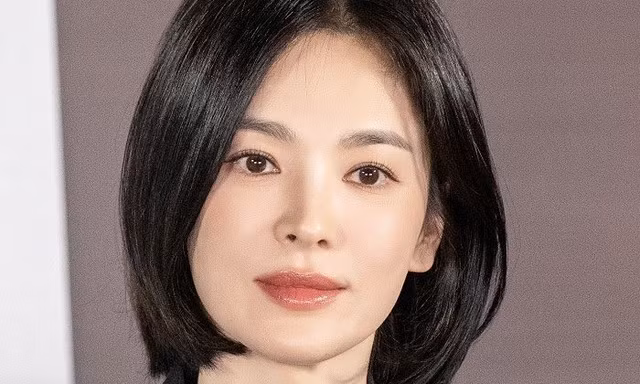Song Hye Kyo bị vạ lây