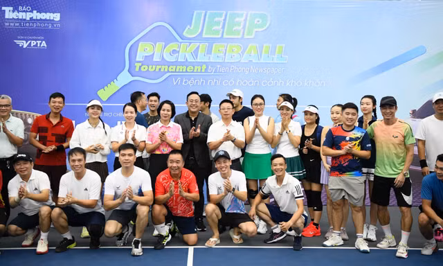 Không chỉ là sân chơi thể thao, Giải JEEP Pickleball Tournament còn là cầu nối của lòng nhân ái