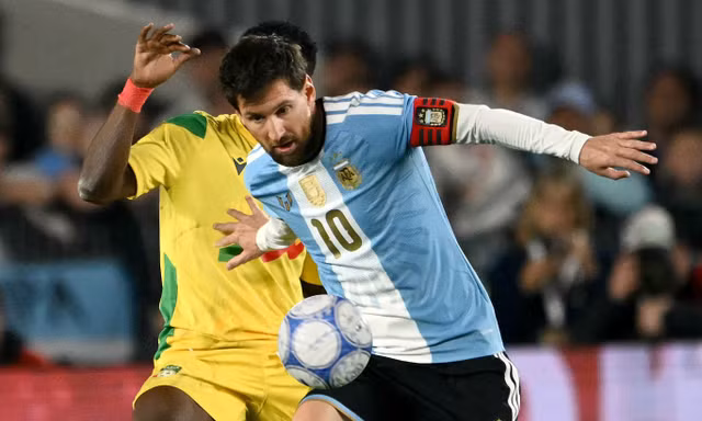 Messi tỏa sáng trong trận đấu chia tay, tuyển Argentina thắng dễ 3-0